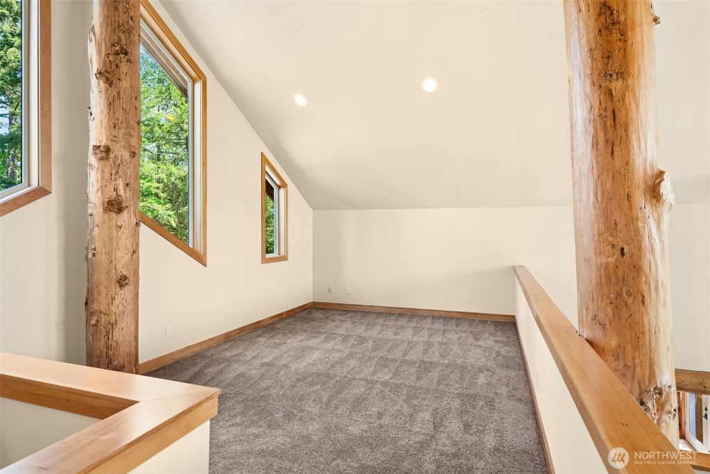 listing image 9360294662563338542