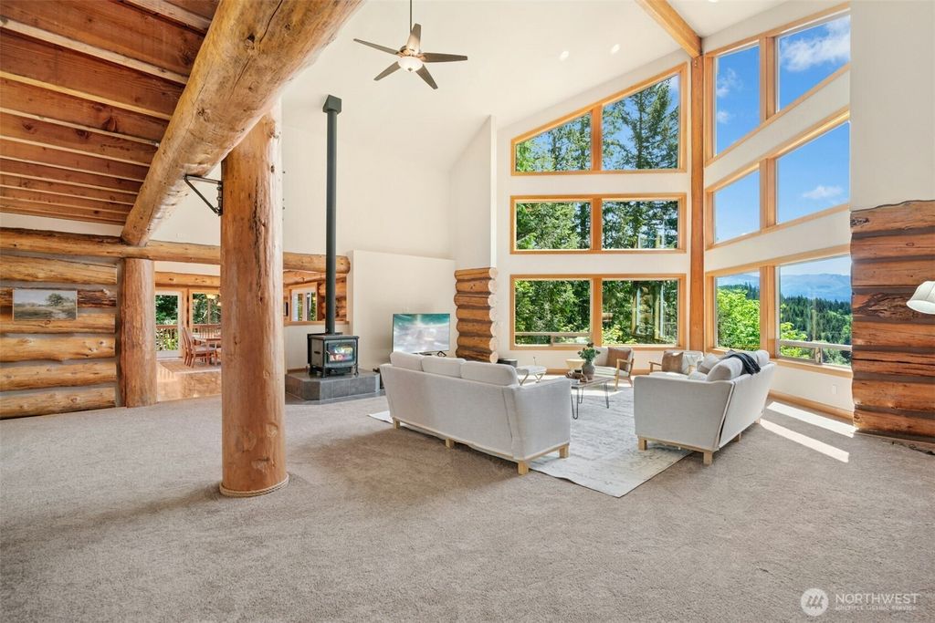 listing image 9363195016346799175