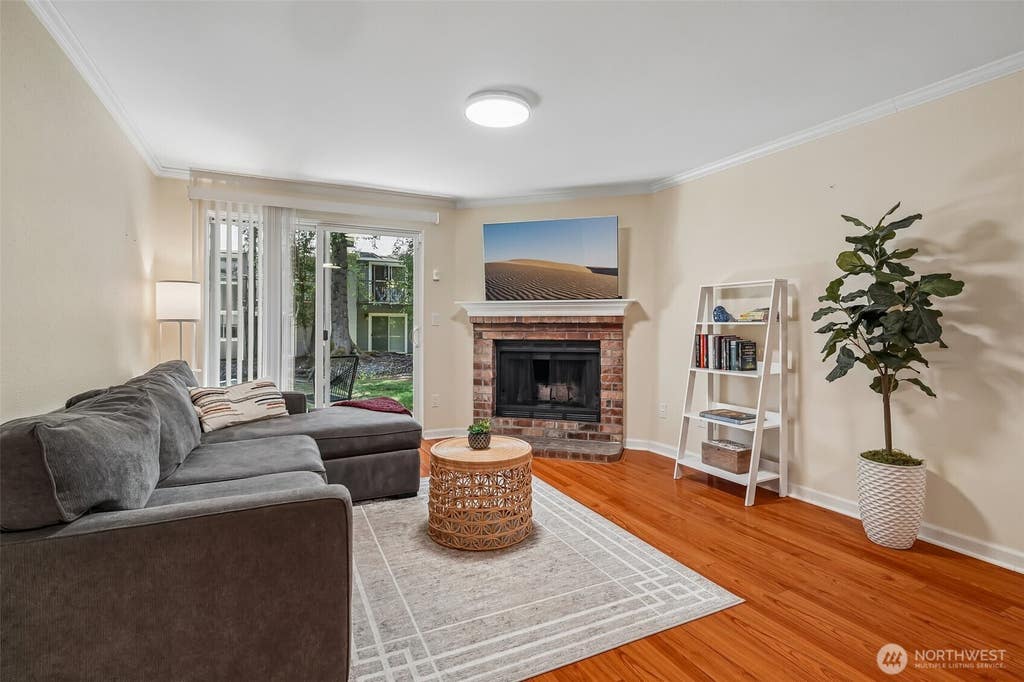 Photo of 12633 100th Lane NE, Kirkland, WA 98034 (MLS # 2561315)