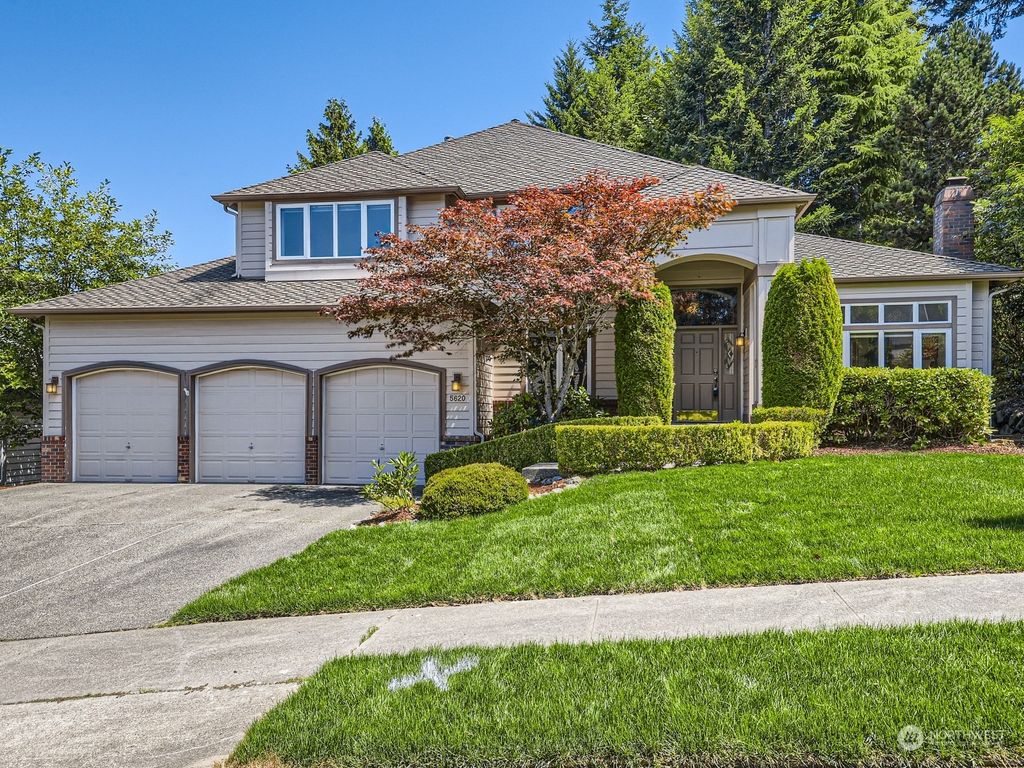 Photo of 5620 165th Place SE, Bellevue, WA 98006 (MLS # 2144237)