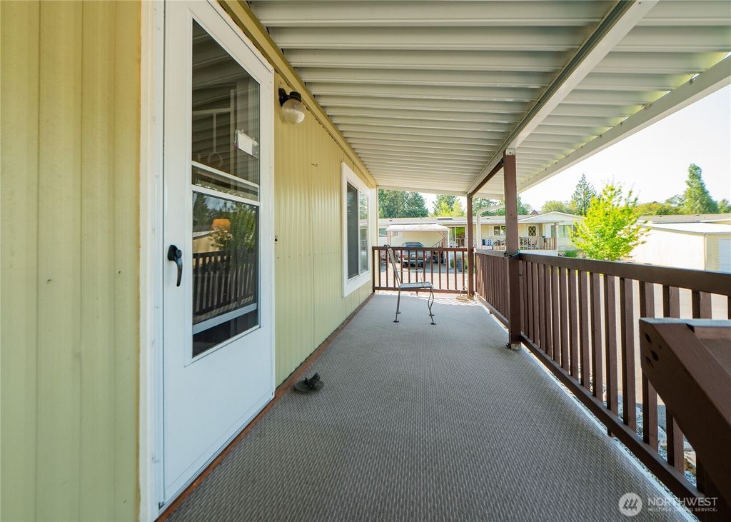 Photo of 1200 Lincoln Street #424, Bellingham, WA 98229 (MLS # 2512302)