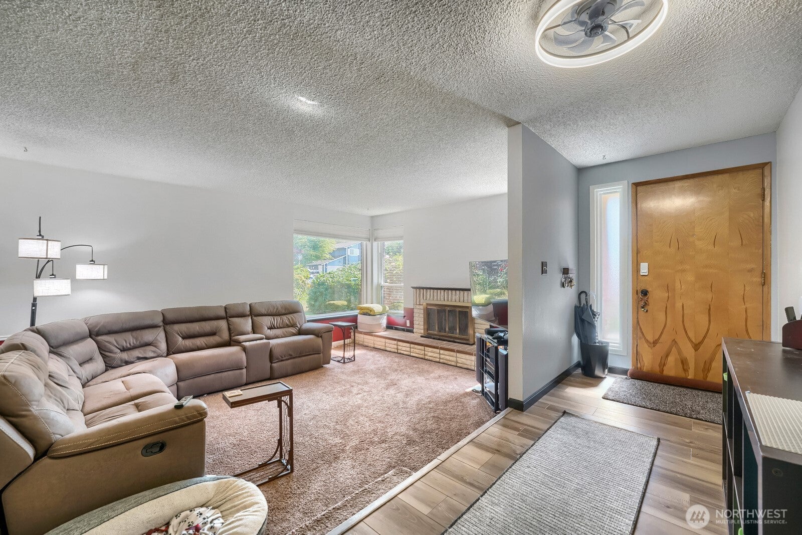1905 20th Street NE