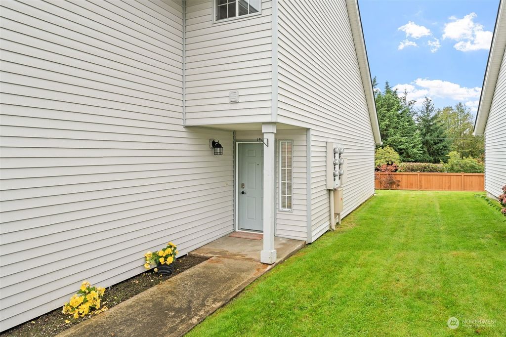 Photo of 1205 24th Avenue Ct #F, Milton, WA 98354 (MLS # 2295916)