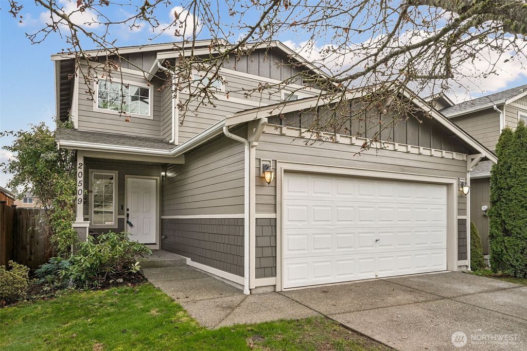 Photo of 20509 5th Avenue Ct E, Spanaway, WA 98387 (MLS # 2464257)