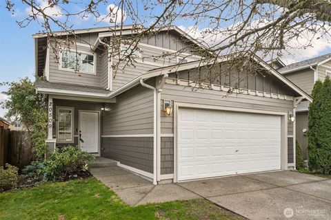 Photo of 20509 5th Avenue Ct E, Spanaway, WA 98387 (MLS # 2464257)