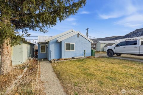 Photo of 117 Young Street, Grand Coulee, WA 99133 (MLS # 2472556)