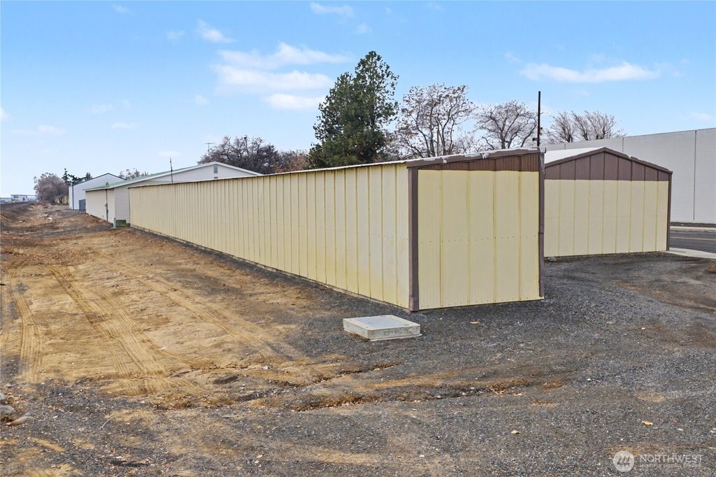 Photo of 328 SW Alder Street, Ephrata, WA 98823 (MLS # 2483483)