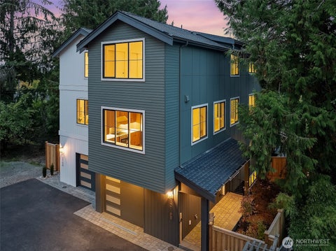 Photo of 1216 B NE 103rd Street, Seattle, WA 98125 (MLS # 2592710)