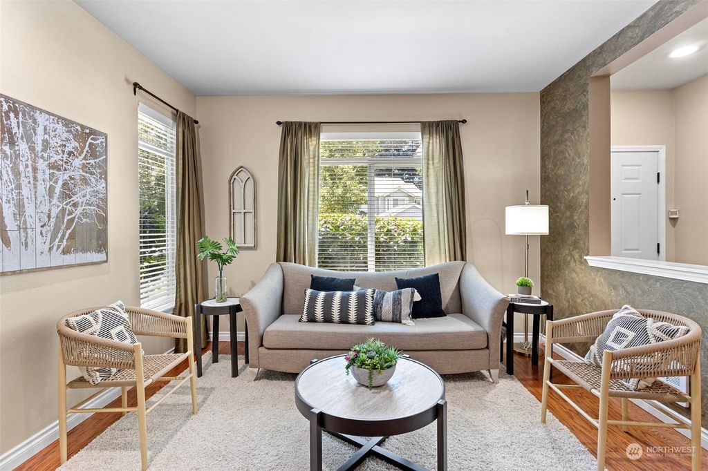 Photo of 17912 NE 93rd Way #1, Redmond, WA 98052 (MLS # 2250603)