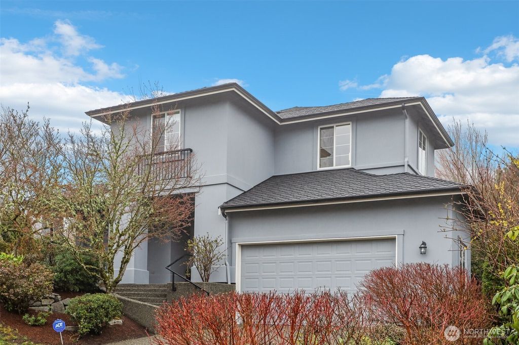 Photo of 6252 167th Avenue SE, Bellevue, WA 98006 (MLS # 2342948)