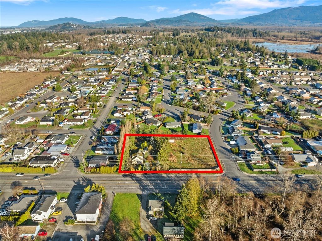 Photo of 3417 E College Way, Mount Vernon, WA 98273 (MLS # 2481310)