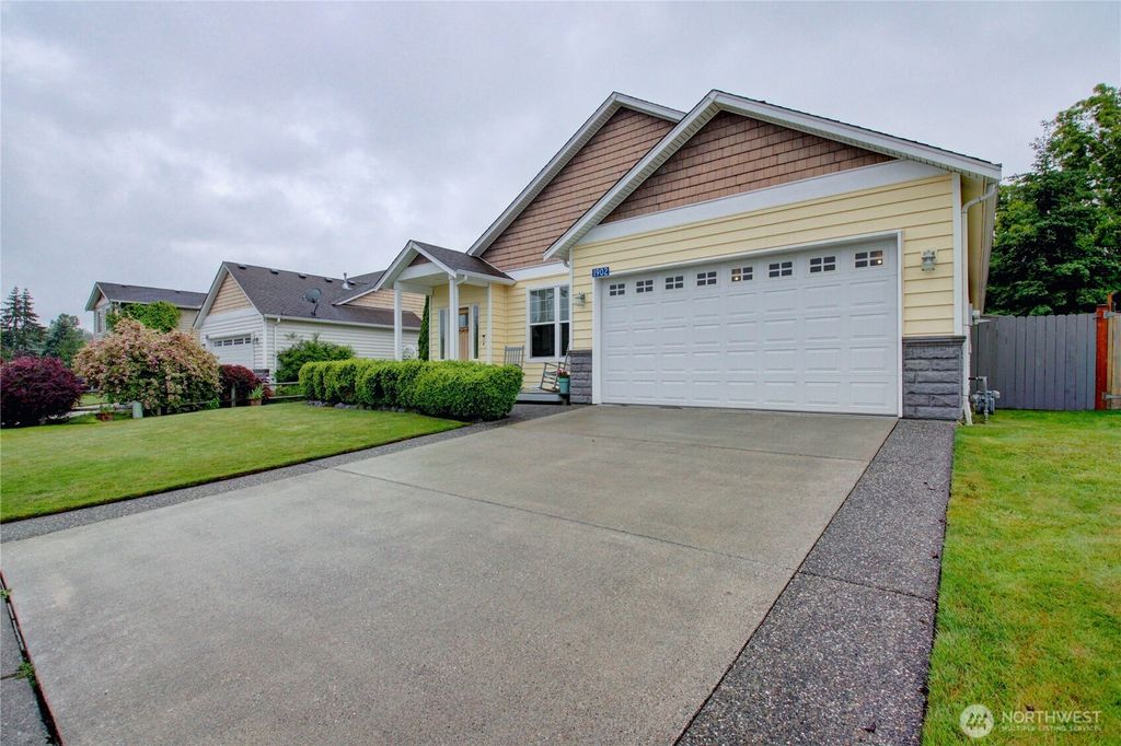 Photo of 1902 Tundra Loop, Mount Vernon, WA 98273 (MLS # 2523631)