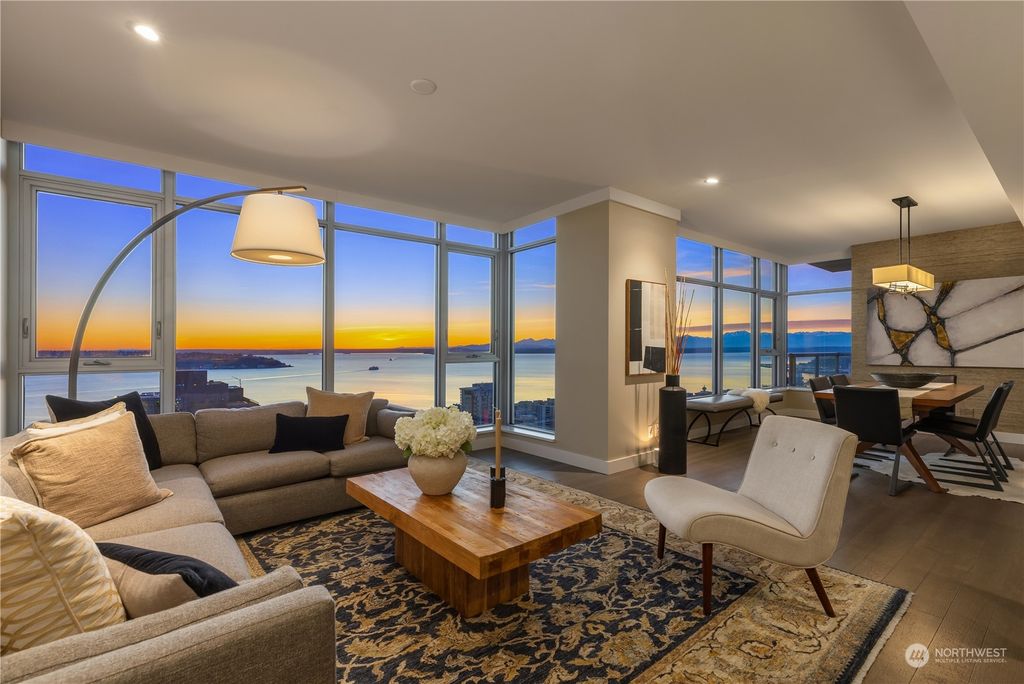 Photo of 588 Bell Street #3606S, Seattle, WA 98121 (MLS # 2322003)