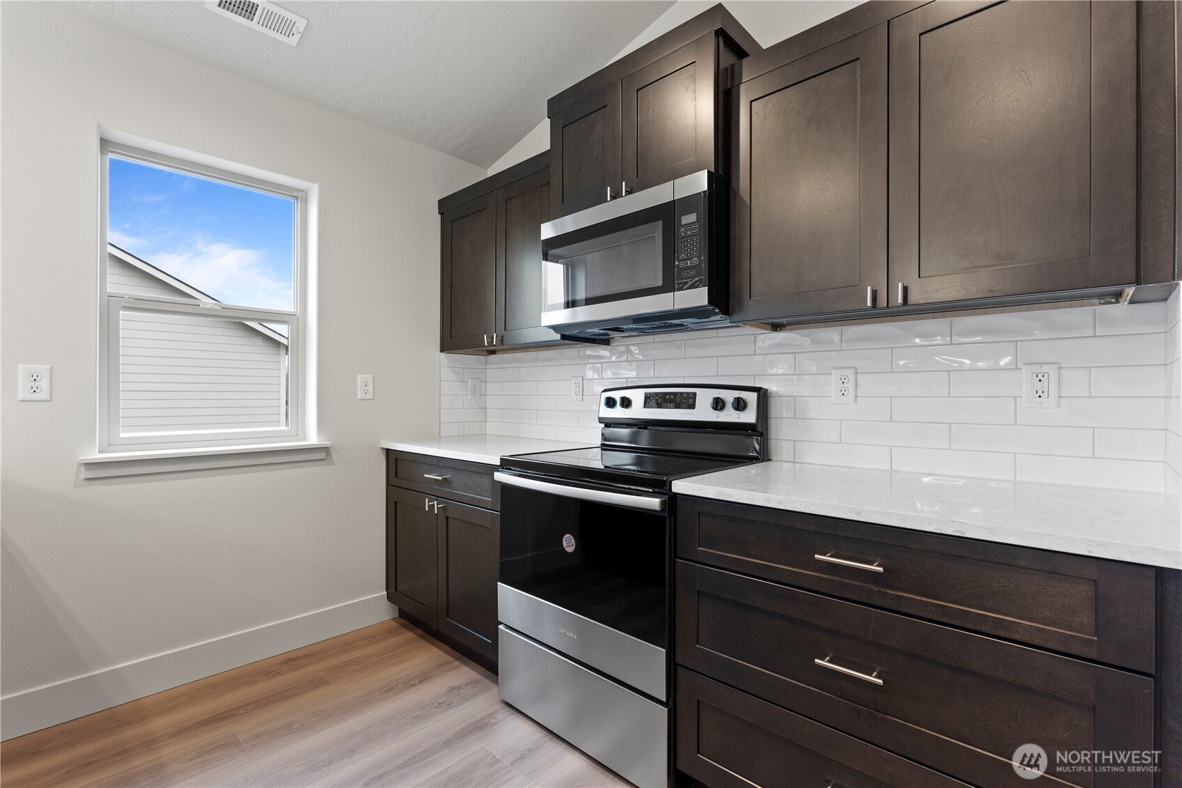 202 Sandy Loop