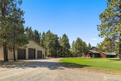 Photo of 1703 Airport Road, Cle Elum, WA 98922 (MLS # 2575868)