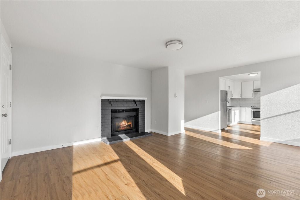 Photo of 12016 SE 222nd Place, Kent, WA 98031 (MLS # 2469752)