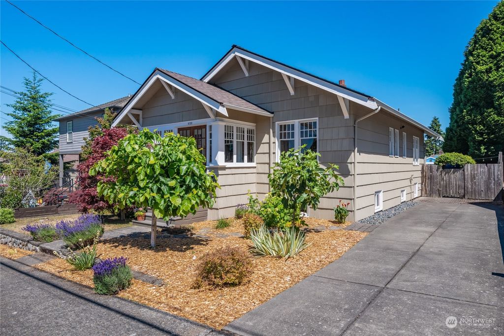Photo of 4132 SW Holden Street, Seattle, WA 98136 (MLS # 2241191)
