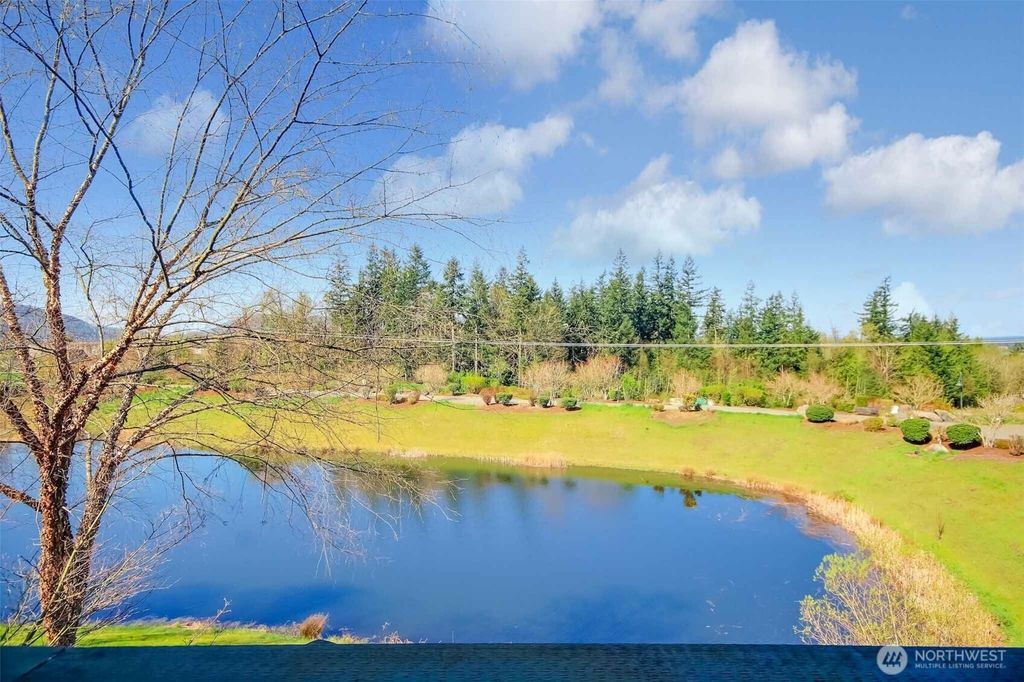 Photo of 1957 23rd Place NE #203, Issaquah, WA 98027 (MLS # 2504940)