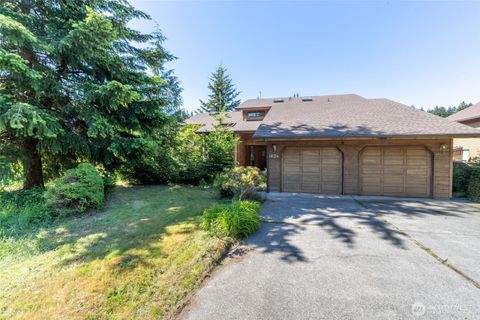 Photo of 1624 W Fourteenth Street, Port Angeles, WA 98363 (MLS # 2529082)