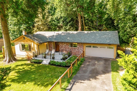Photo of 1983 Cedar Park Drive, Point Roberts, WA 98281 (MLS # 2541455)