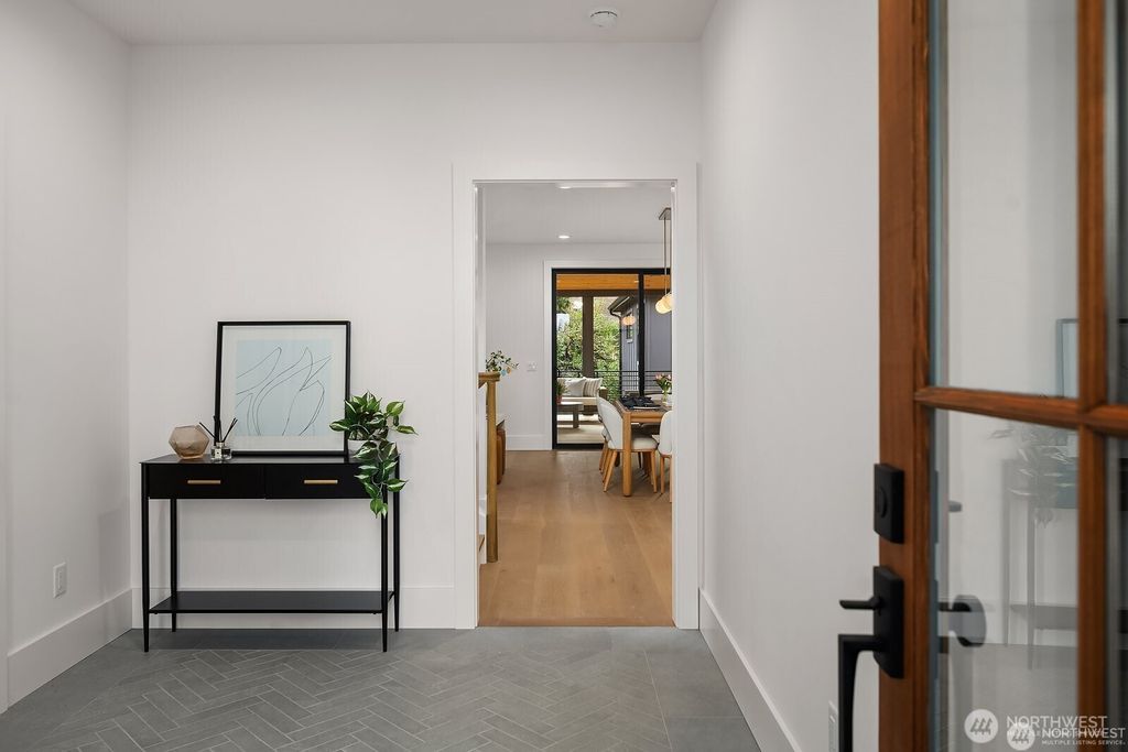 Photo of 2615 NE 87th Street, Seattle, WA 98115 (MLS # 2516816)
