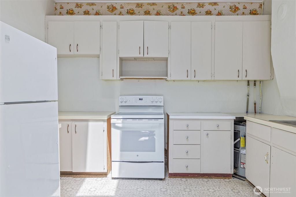 listing image 9364847741143558129