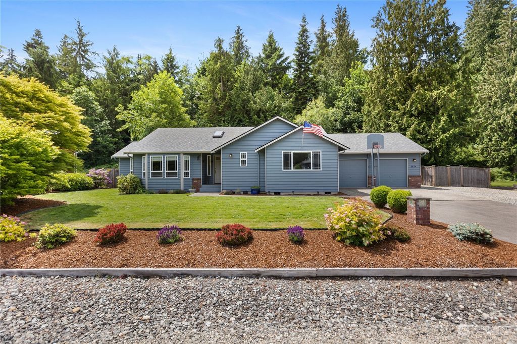 Photo of 8624 154th Place NW, Stanwood, WA 98292 (MLS # 2126888)
