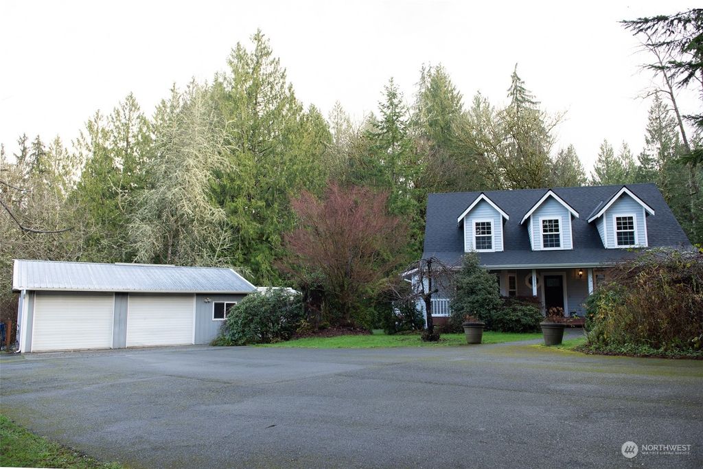 Photo of 1533 167th Avenue SE, Snohomish, WA 98290 (MLS # 2315491)