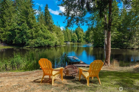 Photo of 520 E Lakeshore Drive W, Shelton, WA 98584 (MLS # 2561868)