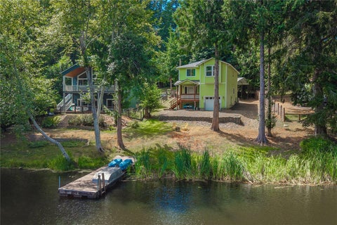 Photo of 520 E Lakeshore Drive W, Shelton, WA 98584 (MLS # 2561868)