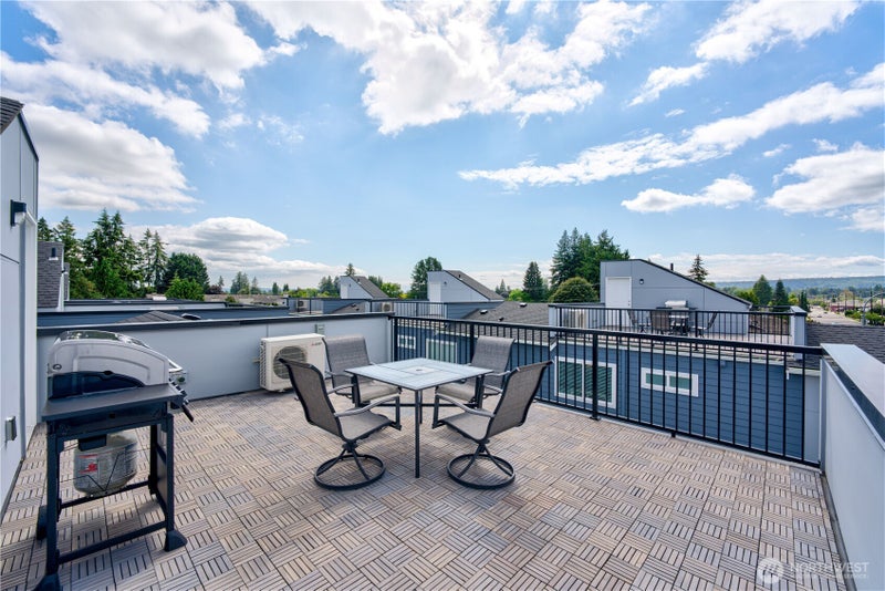 4716 72nd St NE Street NE 105