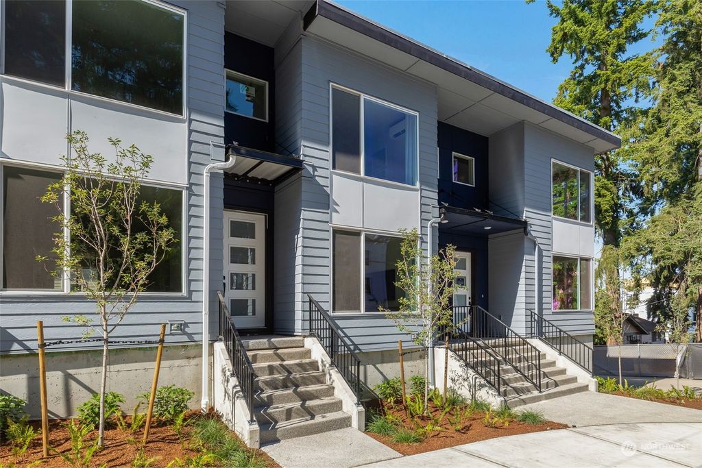Photo of 14728 N Meridian Street #C, Shoreline, WA 98133 (MLS # 2245256)