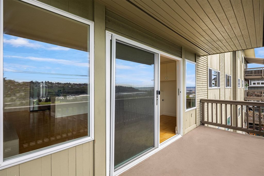 Photo of 2552 14th Avenue W #301, Seattle, WA 98119 (MLS # 2464472)