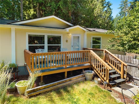 Photo of 451 E Lakeshore Dr W DR, Shelton, WA 98584 (MLS # 2560898)