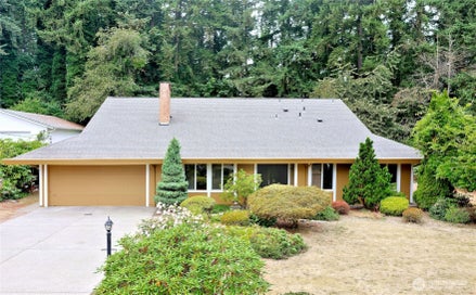 9802 58th Avenue Ct E Puyallup WA 98373