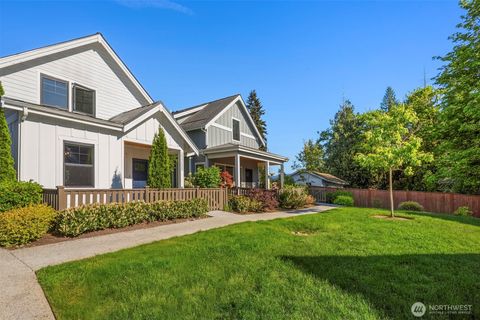 Photo of 22755 SE 14th Court, Sammamish, WA 98075 (MLS # 2523774)