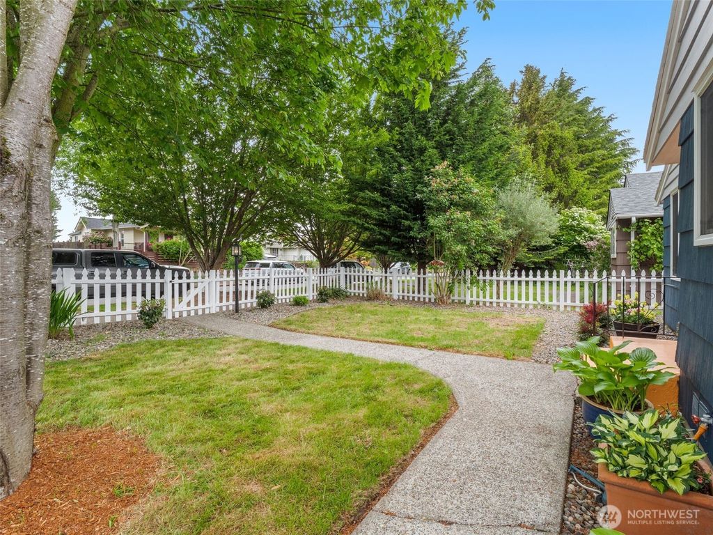 Photo of 8644 17th Avenue SW, Seattle, WA 98106 (MLS # 2375062)