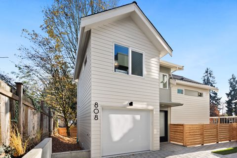 Photo of 808 34th Avenue, Seattle, WA 98122 (MLS # 2455227)