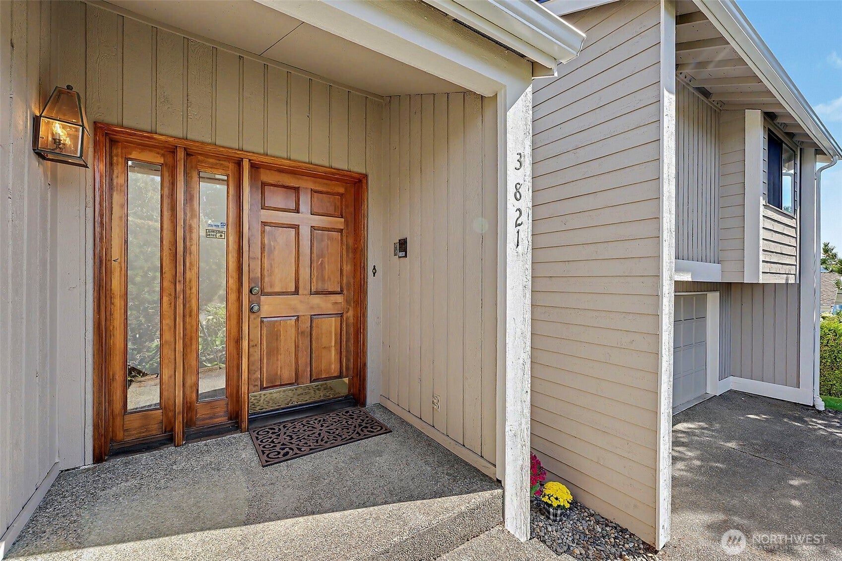 3821 Commencement Bay Drive N