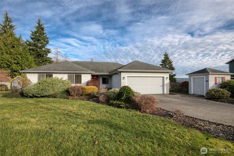 912 Bell Drive Cosmopolis WA 98537