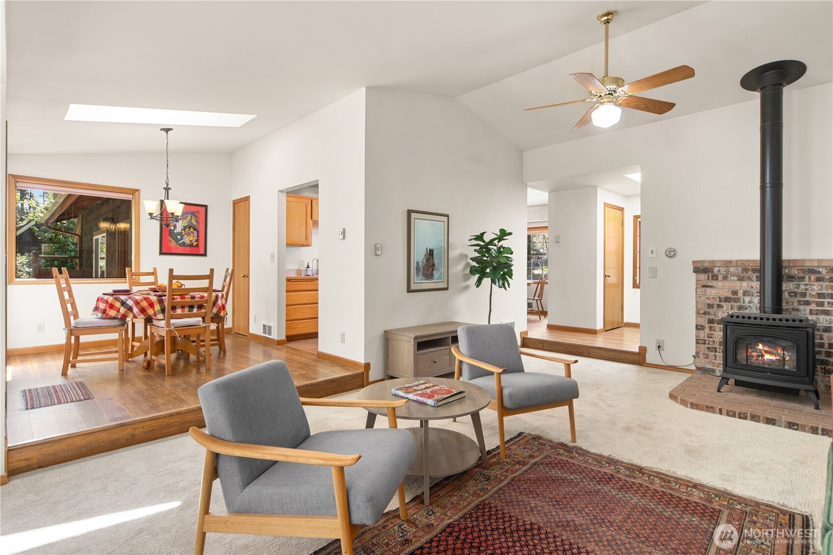 2404 Rosecrans Street