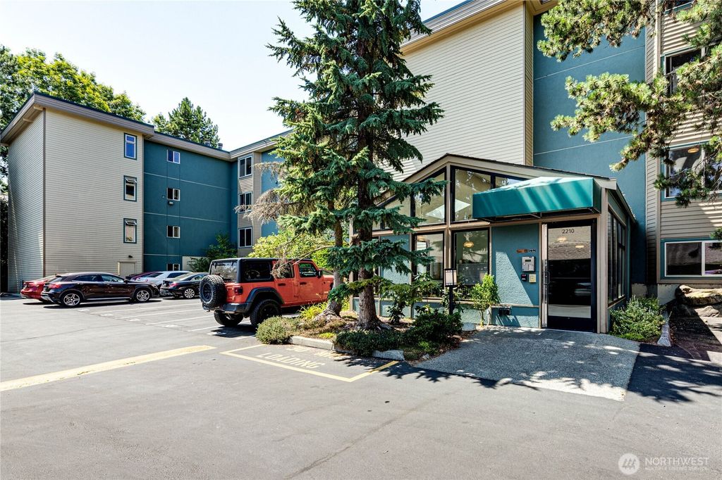 Photo of 2210 NE 92nd Street #403, Seattle, WA 98115 (MLS # 2424498)