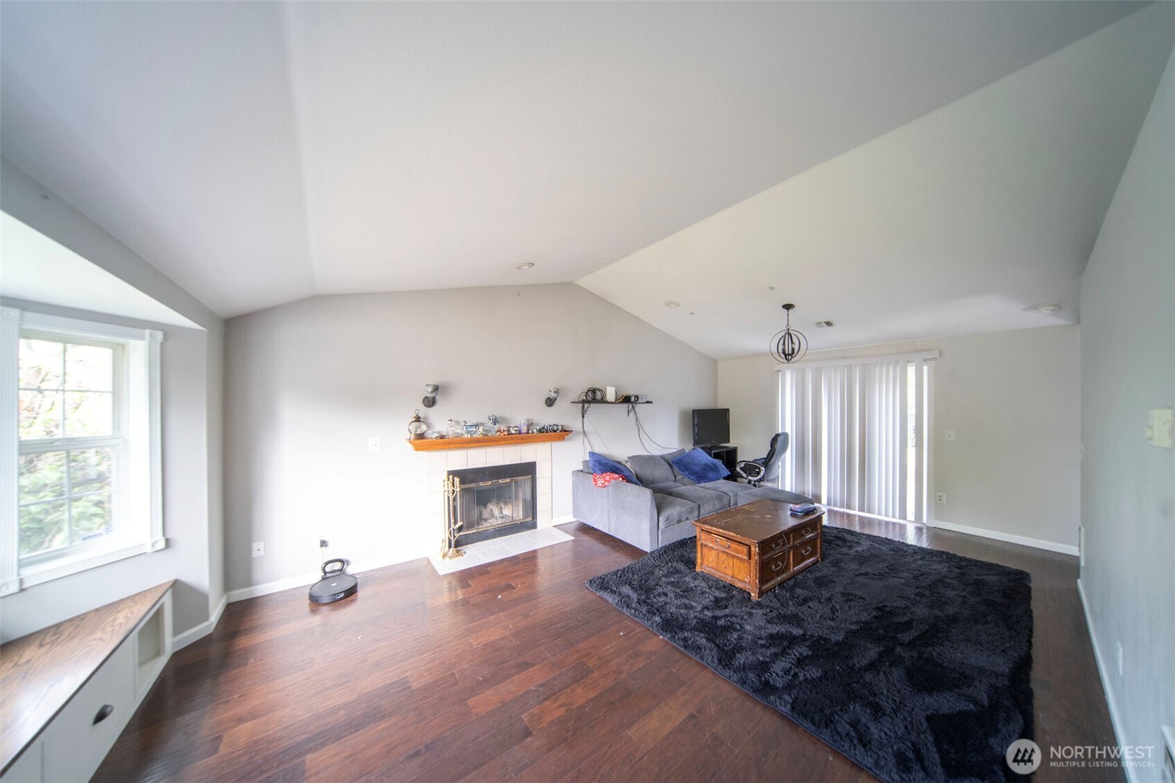 1402 82nd St Court E