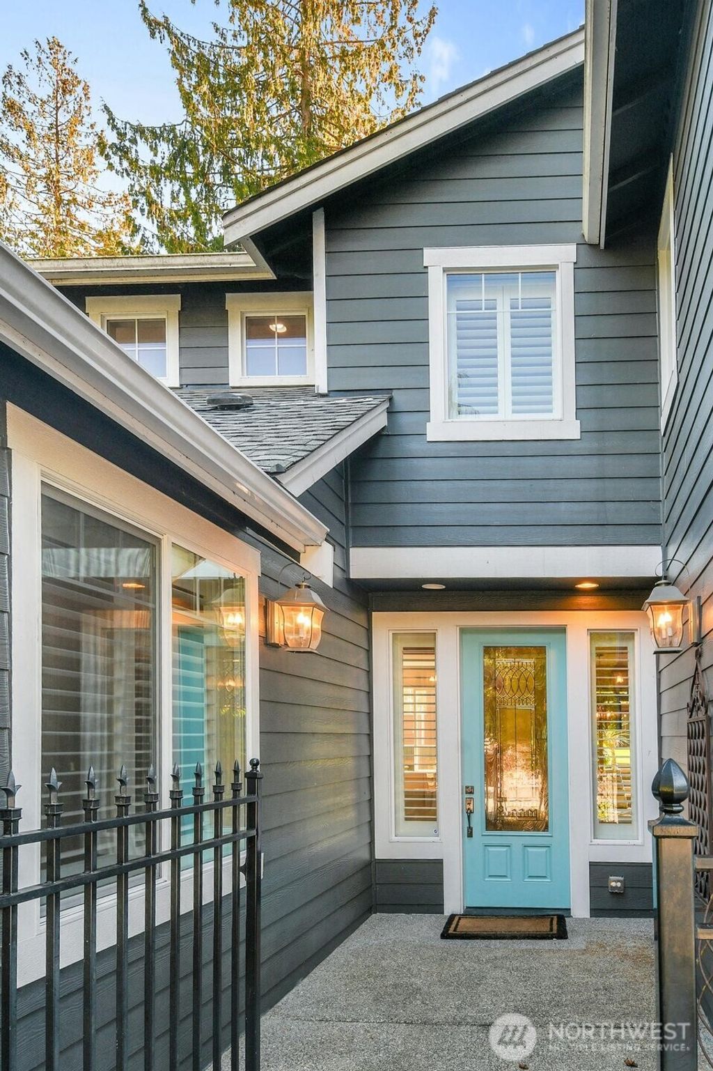 Photo of 1052 Alder Street, Edmonds, WA 98020 (MLS # 2434889)