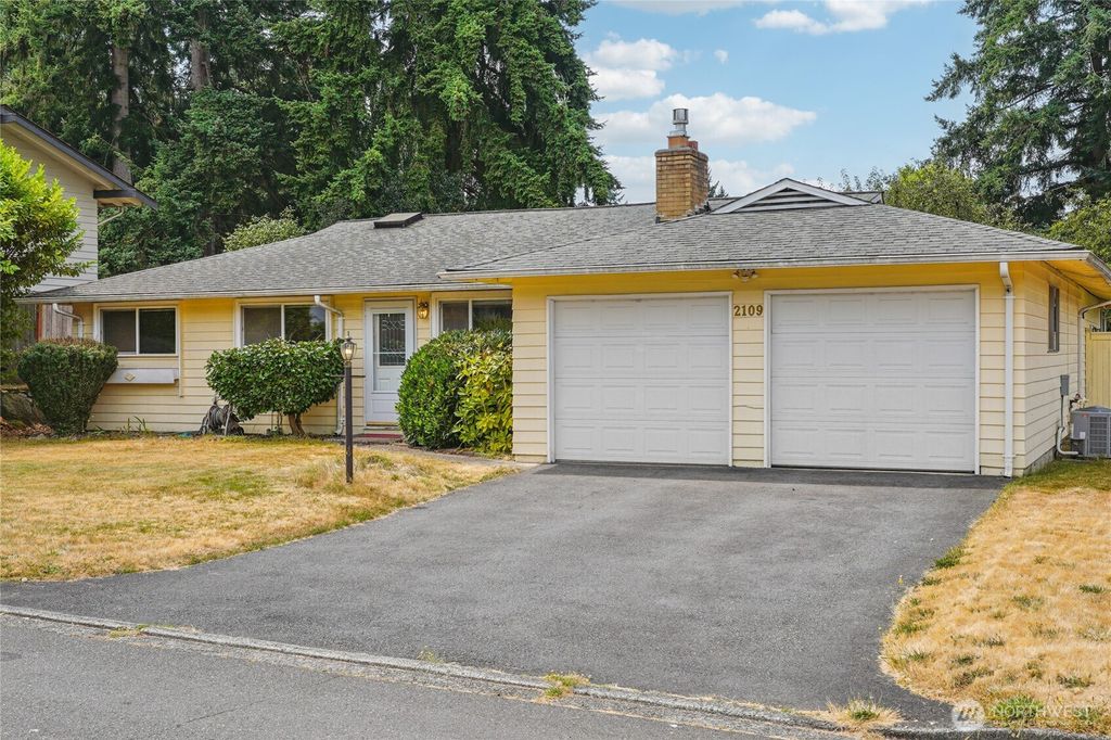 Photo of 2109 168th Avenue NE, Bellevue, WA 98008 (MLS # 2415216)