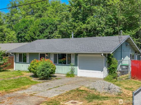 Photo of 2410 Westlake Drive SE, Lacey, WA 98503 (MLS # 2546184)