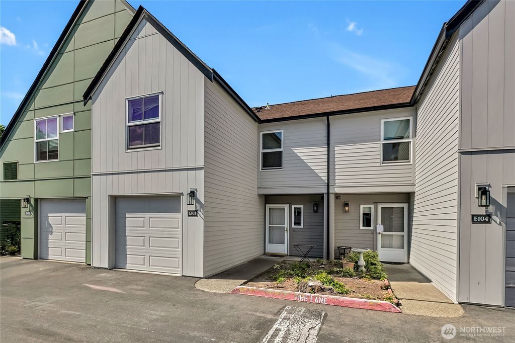 Photo of 6706 S 239th Place #E103, Kent, WA 98032 (MLS # 2413397)