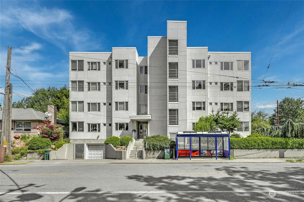 Photo of 1312 S Massachusetts Street #402, Seattle, WA 98144 (MLS # 2250487)