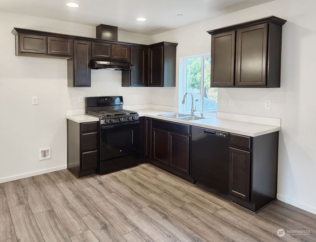 Photo of 4337 71st Drive NE, Marysville, WA 98270 (MLS # 2067156)