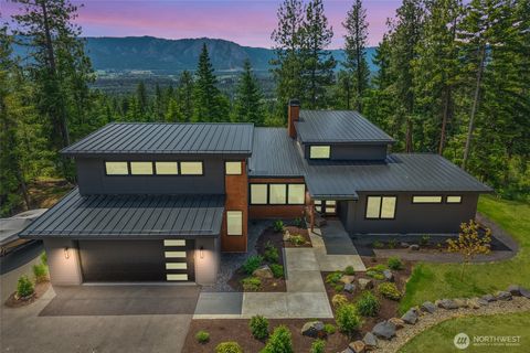Photo of 422 Forest Ridge Drive, Cle Elum, WA 98922 (MLS # 2388356)